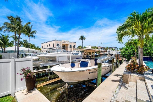 106 Periwinkle Drive, Hypoluxo, FL 33462