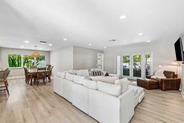 106 Periwinkle Drive, Hypoluxo, FL 33462