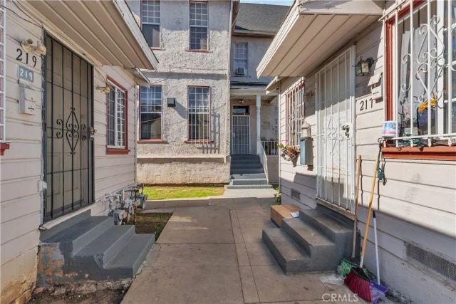 2429 E 3rd, Los Angeles, CA 90033