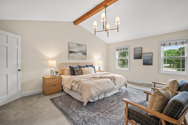 11912 N Lantern LANE, Mequon, WI 53092
