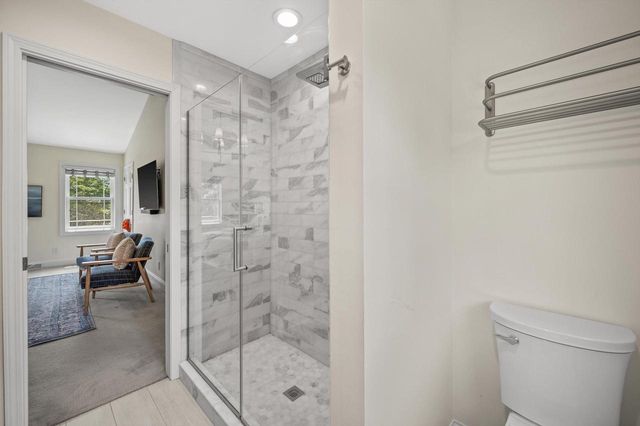 11912 N Lantern LANE, Mequon, WI 53092