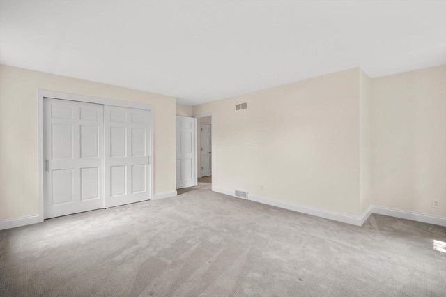 11912 N Lantern LANE, Mequon, WI 53092