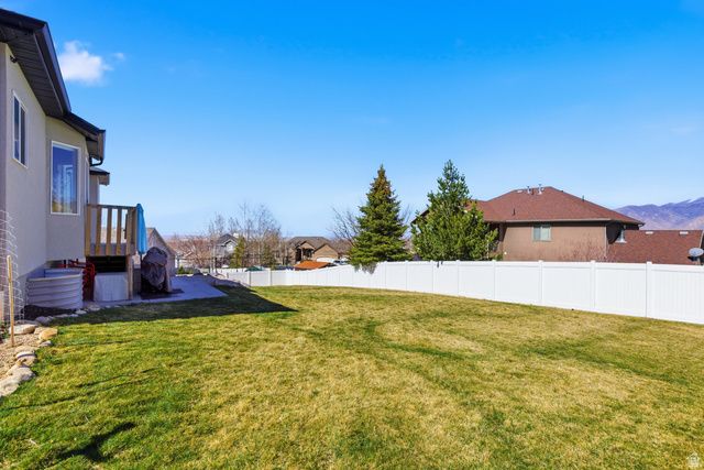 865 S SETTLEMENT CANYON RD, Tooele, UT 84074