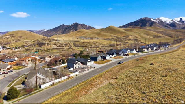 865 S SETTLEMENT CANYON RD, Tooele, UT 84074
