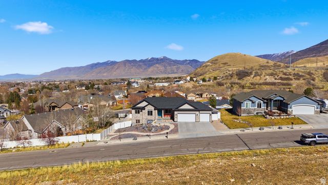 865 S SETTLEMENT CANYON RD, Tooele, UT 84074