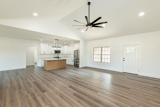 1967 Shepola Road, Nancy, KY 42544