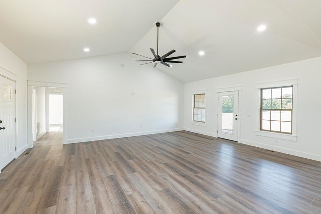 1967 Shepola Road, Nancy, KY 42544