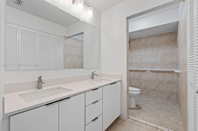 8134 SW 83rd St, Miami, FL 33143