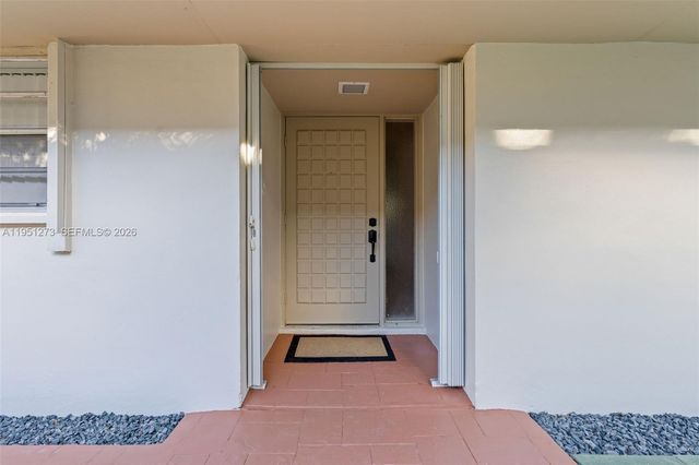 8134 SW 83rd St, Miami, FL 33143