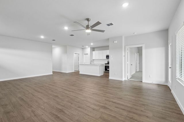 715 Summerberry Drive, Princeton, TX 75071