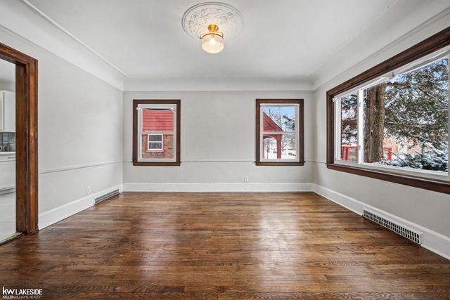 14054 Woodmont Avenue, Detroit, MI 48227