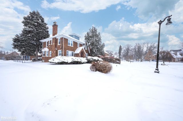 14054 Woodmont Avenue, Detroit, MI 48227