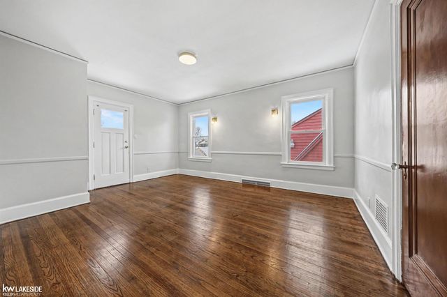 14054 Woodmont Avenue, Detroit, MI 48227