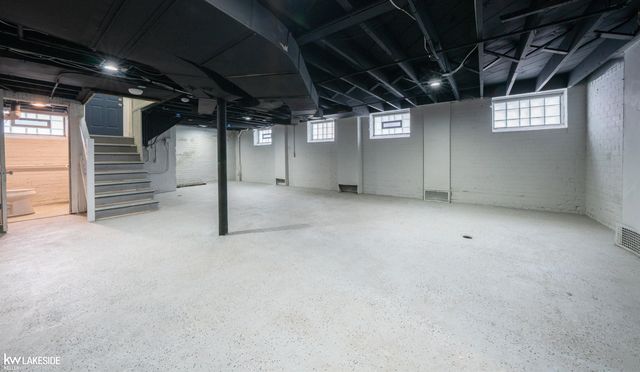 14054 Woodmont Avenue, Detroit, MI 48227