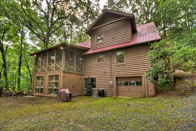 270 Walnut Mountain Road, Ellijay, GA 30540