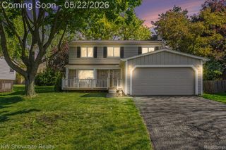 40652 Village Wood Road, Novi, MI 48375