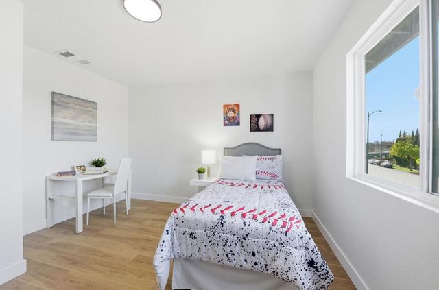 1201 Prescott Avenue, Sunnyvale, CA 94089