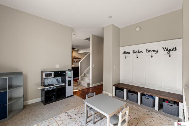 1917 Beaver Lake Boulevard, Plattsmouth, NE 68048