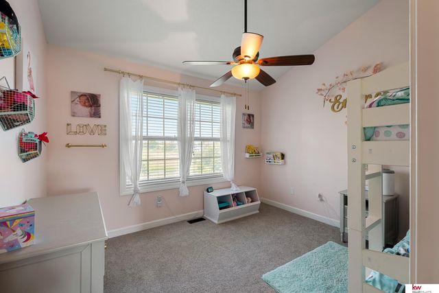 1917 Beaver Lake Boulevard, Plattsmouth, NE 68048