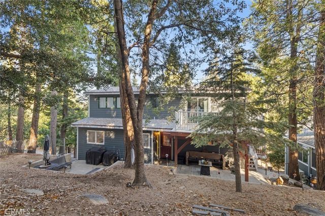 1040 Jungfrau, Crestline, CA 92325