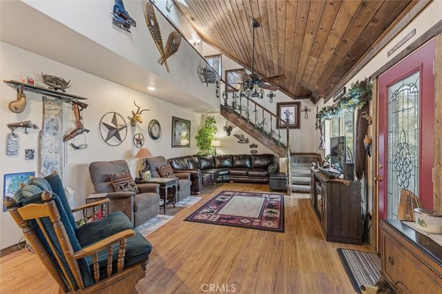 1040 Jungfrau, Crestline, CA 92325