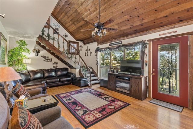 1040 Jungfrau, Crestline, CA 92325
