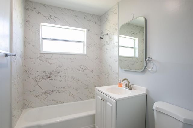 1135 NW 6th Avenue 1, Fort Lauderdale, FL 33311