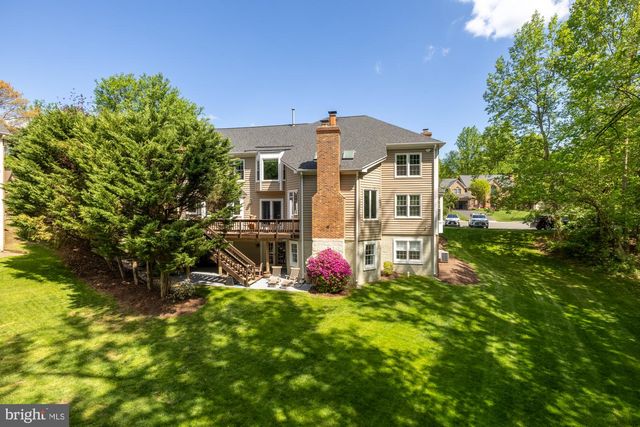 1257 NEW BEDFORD LN, Reston, VA 20194
