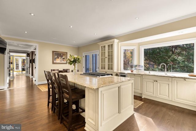 1257 NEW BEDFORD LN, Reston, VA 20194