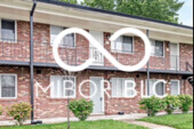 10291 Medallion Drive 158, Indianapolis, IN 46231