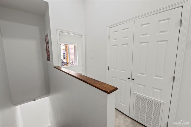 1404 E Karen Drive C, Alton, TX 78573