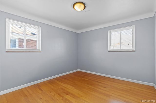 22417 Carolina Street, St. Clair Shores, MI 48080