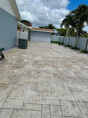 20301 NW 34th Ave 20301, Miami Gardens, FL 33056