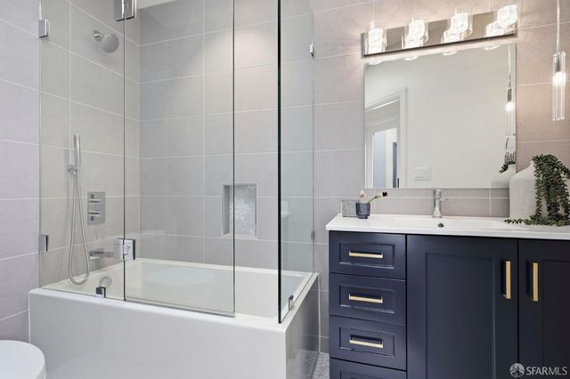 1738 17th Avenue, San Francisco, CA 94122