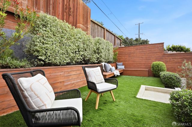 1738 17th Avenue, San Francisco, CA 94122