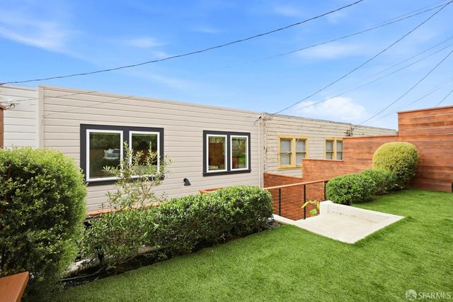 1738 17th Avenue, San Francisco, CA 94122