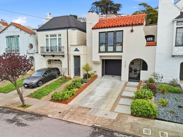 1738 17th Avenue, San Francisco, CA 94122
