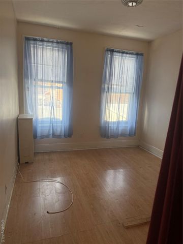 2432 23rd Street 1floor, Astoria, NY 11102