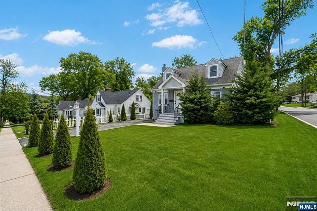 19 Elmwood, West Orange, NJ 07052