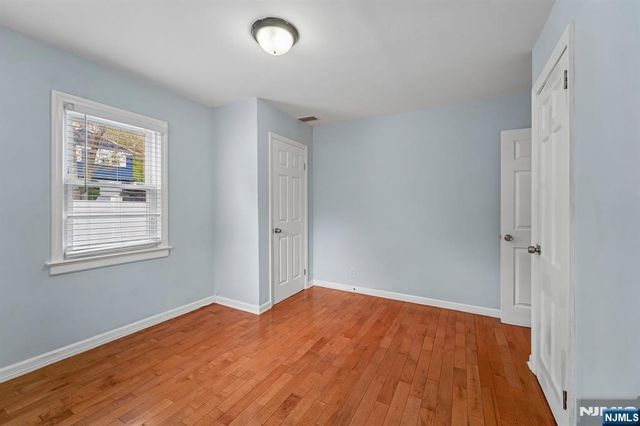 19 Elmwood, West Orange, NJ 07052