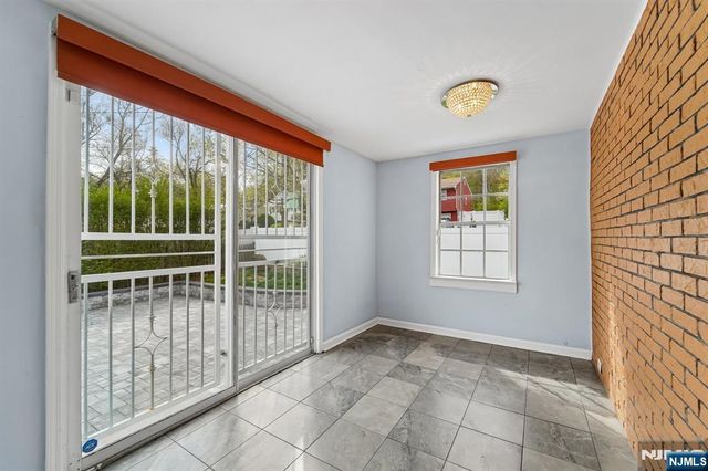 19 Elmwood, West Orange, NJ 07052