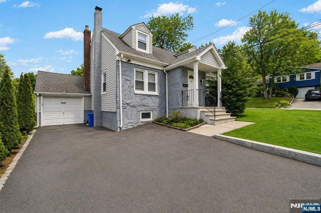 19 Elmwood, West Orange, NJ 07052
