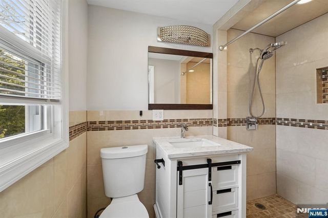 19 Elmwood, West Orange, NJ 07052