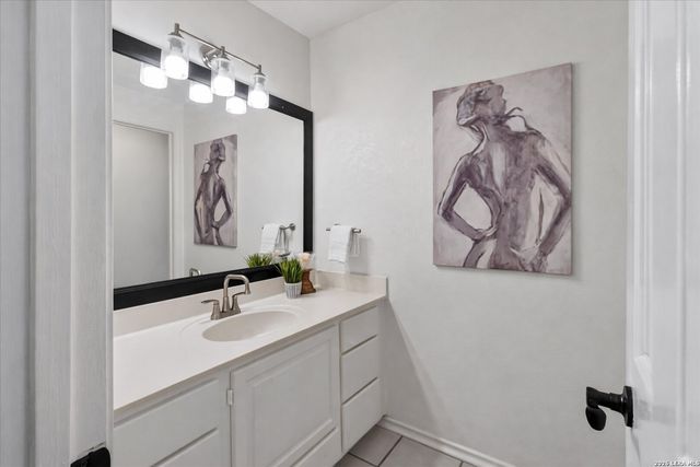 12331 Stable Wood, San Antonio, TX 78249