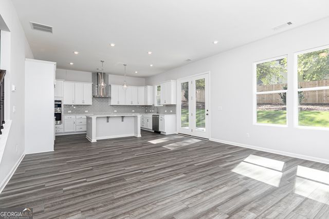 748 Coventry Cove Way, Acworth, GA 30102