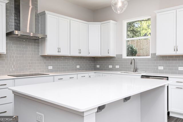 748 Coventry Cove Way, Acworth, GA 30102