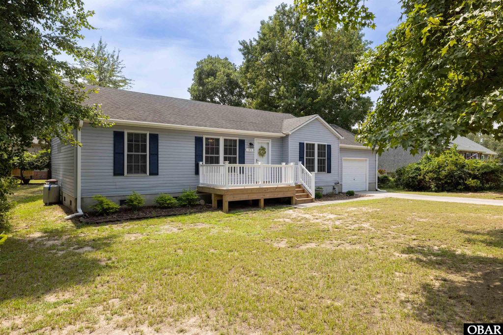 Image 3 of property listing at 145 Bayberry Road Lot 29 Sec 1, Kill Devil Hills, NC 27948