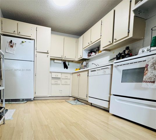 1811 Jefferson St 603, Hollywood, FL 33020