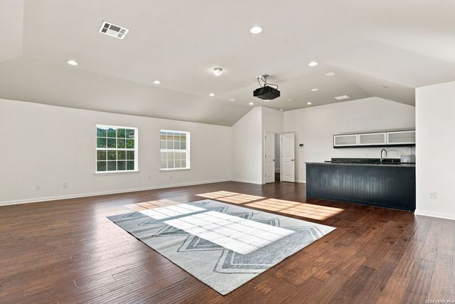 2735 WONDERVIEW DR, San Antonio, TX 78230