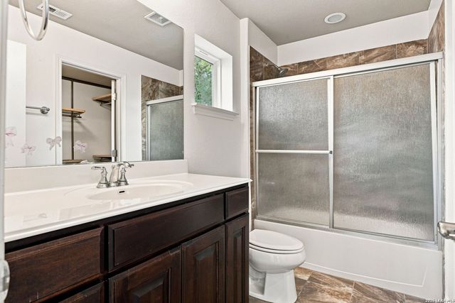 2735 WONDERVIEW DR, San Antonio, TX 78230